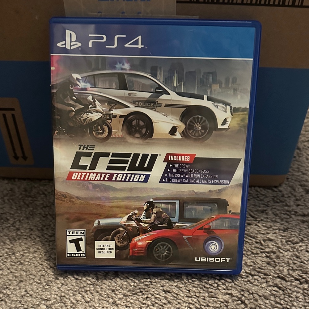 Sony PS4 The Crew Ultimate Edition - Blue Case